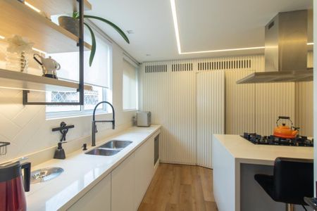 Apartamento para alugar com 98m², 3 quartos e 2 vagas Apartamento para alugar com 98m², 3 quartos e 2 vagasCozinha