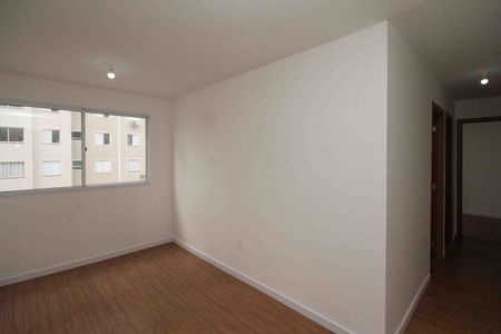 Sala de apartamento para alugar com 2 quartos, 43m² em Cidade São Mateus, São Paulo