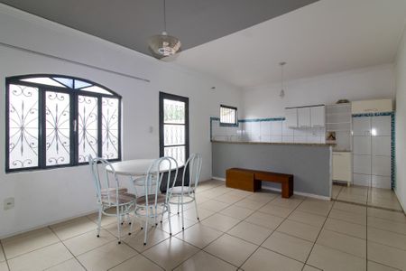 Sala de casa para alugar com 1 quarto, 45m² em Jardim Presidente Wenceslau, Campinas
