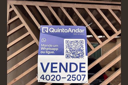 Casa à venda com 120m², 4 quartos e 2 vagas Casa à venda com 120m², 4 quartos e 2 vagasPlaca instalada