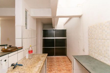 Casa à venda com 120m², 4 quartos e 2 vagas Casa à venda com 120m², 4 quartos e 2 vagasCozinha