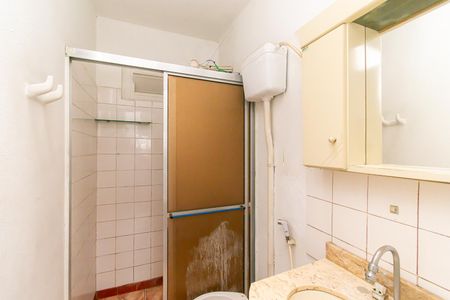 Casa à venda com 120m², 4 quartos e 2 vagas Casa à venda com 120m², 4 quartos e 2 vagasBanheiro
