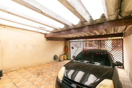 Casa à venda com 120m², 4 quartos e 2 vagas Casa à venda com 120m², 4 quartos e 2 vagasGaragem