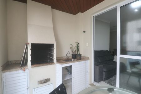 Varanda de apartamento para alugar com 3 quartos, 89m² em Jardim Las Palmas, Guarujá