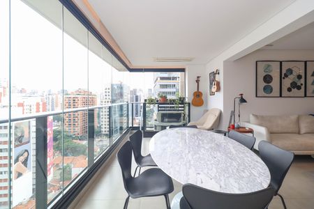 Apartamento para alugar com 72m², 1 quarto e 1 vaga Apartamento para alugar com 72m², 1 quarto e 1 vagaVaranda da Sala