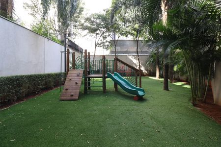 Apartamento para alugar com 72m², 1 quarto e 1 vaga Apartamento para alugar com 72m², 1 quarto e 1 vagaÁrea comum - Playground