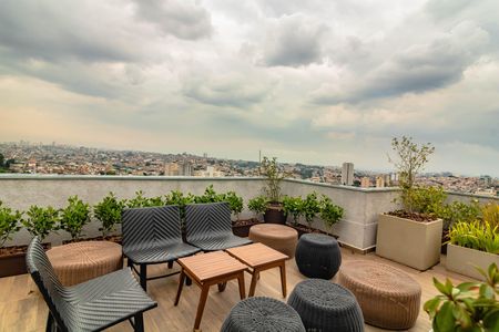Apartamento para alugar com 35m², 2 quartos e sem vaga