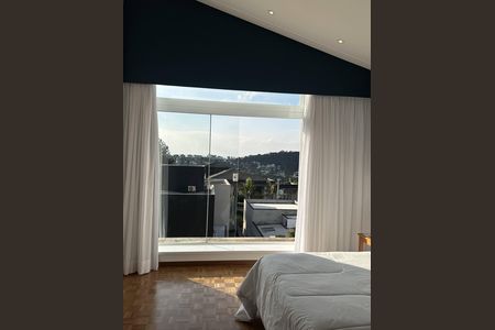 Casa de condomínio à venda com 334m², 2 quartos e 4 vagasSuite principal