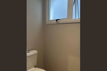 Casa de condomínio à venda com 334m², 2 quartos e 4 vagasLavabo