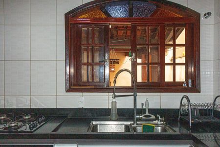 Casa de condomínio à venda com 134m², 2 quartos e 2 vagasCozinha