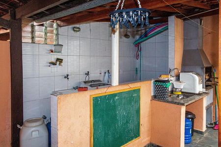 Casa de condomínio à venda com 134m², 2 quartos e 2 vagasÁrea de Serviço