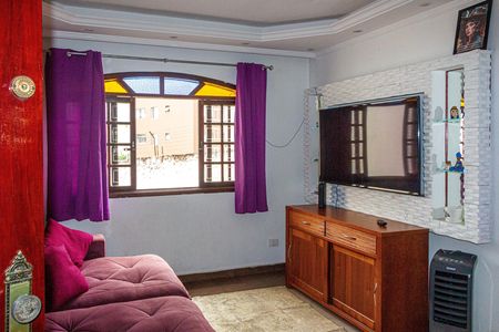 Casa de condomínio à venda com 134m², 2 quartos e 2 vagasSala