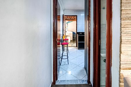 Casa de condomínio à venda com 134m², 2 quartos e 2 vagasCorredor