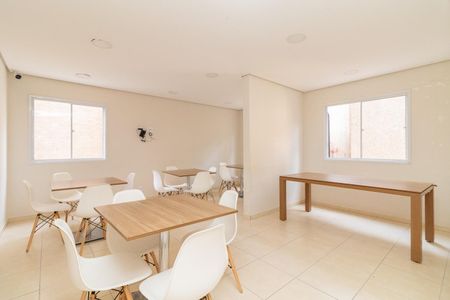 Apartamento à venda com 38m², 2 quartos e sem vagaÁrea comum - Salão de festas