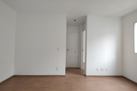Apartamento para alugar com 45m², 2 quartos e sem vaga Apartamento para alugar com 45m², 2 quartos e sem vagaSala