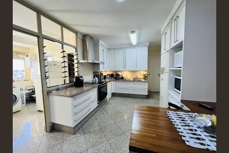 Cozinha de apartamento à venda com 3 quartos, 210m² em Jardim, Santo André