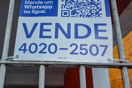 Casa à venda com 132m², 3 quartos e 2 vagas