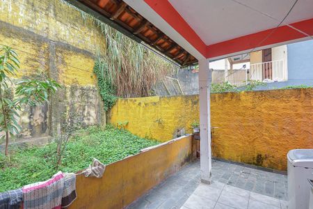 Casa à venda com 132m², 3 quartos e 2 vagas