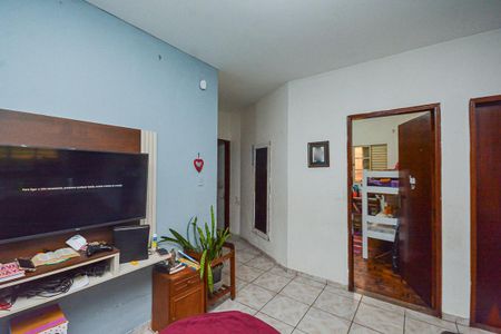 Casa à venda com 132m², 3 quartos e 2 vagas