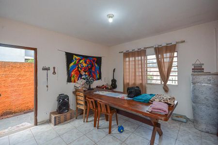 Casa à venda com 3 quartos, 132m² em Vila Sao Jose (cidade Dutra), São Paulo