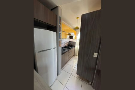 Cozinha de apartamento à venda com 2 quartos, 50m² em Igara, Canoas