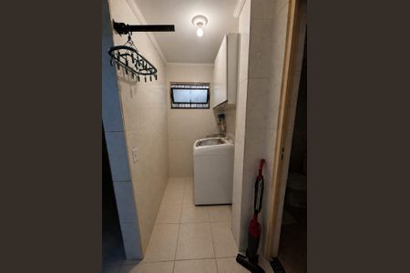 Apartamento à venda com 44m², 2 quartos e sem vaga Apartamento à venda com 44m², 2 quartos e sem vagaÁrea de serviço
