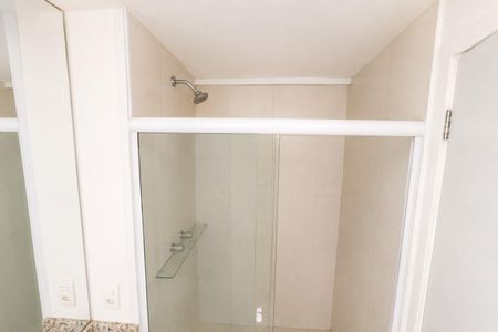 Studio à venda com 36m², 1 quarto e 1 vaga Studio à venda com 36m², 1 quarto e 1 vagaBanheiro