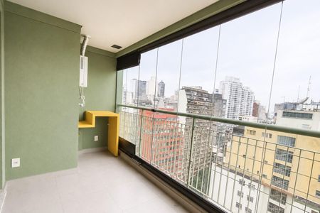 Varanda de kitnet/studio à venda com 1 quarto, 36m² em Bela Vista, São Paulo