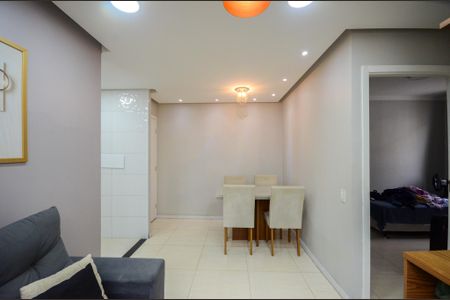 Apartamento para alugar com 42m², 2 quartos e sem vaga Apartamento para alugar com 42m², 2 quartos e sem vagaSala