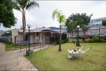 Apartamento para alugar com 42m², 2 quartos e sem vaga Apartamento para alugar com 42m², 2 quartos e sem vagaFachada
