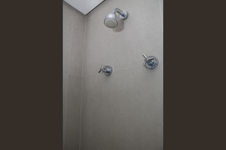 Apartamento à venda com 40m², 2 quartos e 1 vaga Apartamento à venda com 40m², 2 quartos e 1 vagaBanheiro da Suíte 2