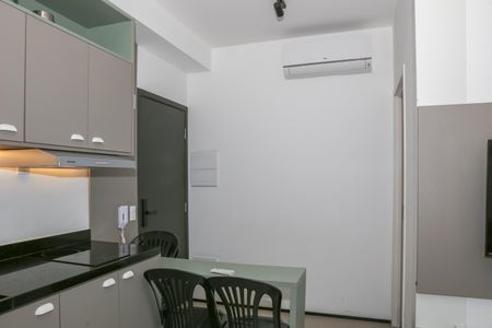 Apartamento à venda com 40m², 2 quartos e 1 vaga Apartamento à venda com 40m², 2 quartos e 1 vagaSala e Cozinha