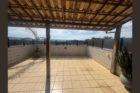 Apartamento para alugar com 140m², 3 quartos e 2 vagas