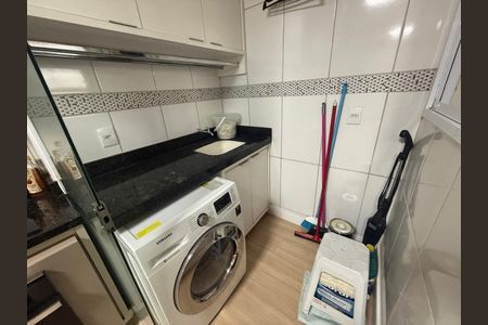 Apartamento para alugar com 65m², 2 quartos e 1 vaga Apartamento para alugar com 65m², 2 quartos e 1 vagaÁrea de Serviço