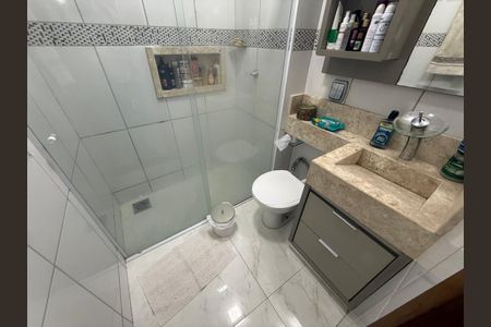 Apartamento para alugar com 65m², 2 quartos e 1 vaga Apartamento para alugar com 65m², 2 quartos e 1 vagaBanheiro