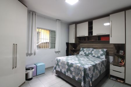 Casa para alugar com 161m², 4 quartos e 2 vagasQuarto 2 casa 1