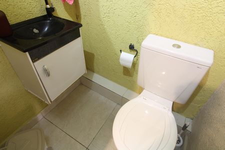 Casa para alugar com 161m², 4 quartos e 2 vagasBanheiro da Suíte externa
