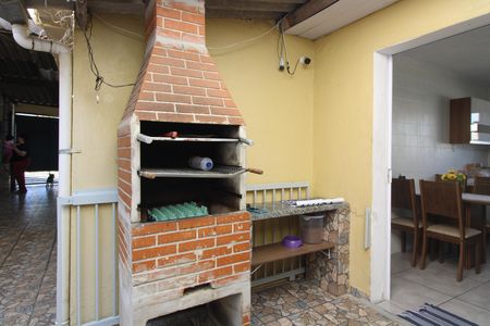 Casa para alugar com 161m², 4 quartos e 2 vagaschurrasqueira