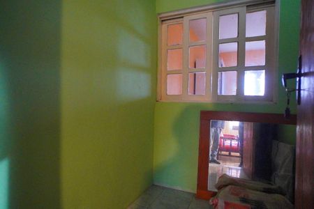 Casa à venda com 270m², 5 quartos e 2 vagas Casa à venda com 270m², 5 quartos e 2 vagasQuarto 1