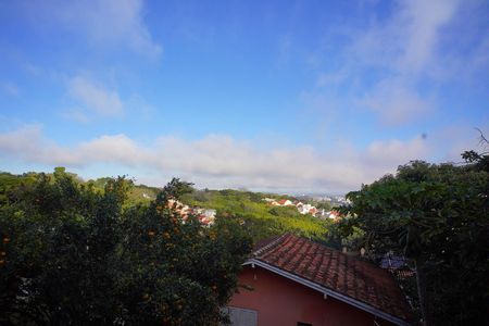 Casa à venda com 270m², 5 quartos e 2 vagas Casa à venda com 270m², 5 quartos e 2 vagasQuarto _Vista