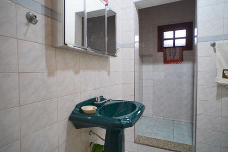 Casa à venda com 270m², 5 quartos e 2 vagas Casa à venda com 270m², 5 quartos e 2 vagasBanheiro