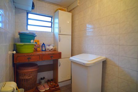 Área de serviço  de casa à venda com 5 quartos, 270m² em Vila Nova, Porto Alegre