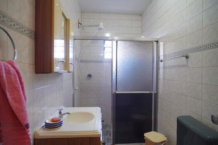 Casa à venda com 270m², 5 quartos e 2 vagas Casa à venda com 270m², 5 quartos e 2 vagasBanheiro