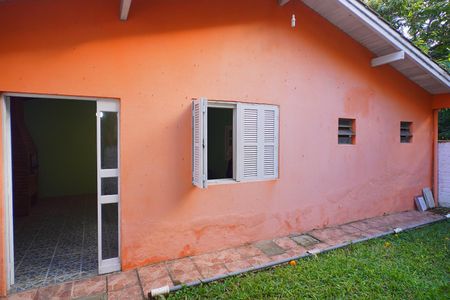 Casa à venda com 270m², 5 quartos e 2 vagas Casa à venda com 270m², 5 quartos e 2 vagasPátio