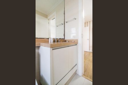 Casa à venda com 202m², 4 quartos e 4 vagasBanheiro da Suíte