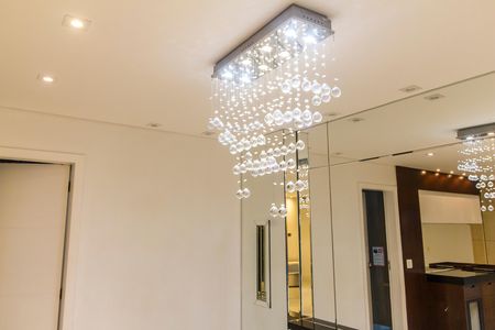 Casa à venda com 202m², 4 quartos e 4 vagasDetalhe