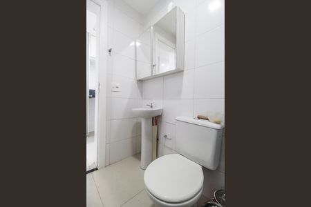 Casa à venda com 202m², 4 quartos e 4 vagasBanheiro de serviço