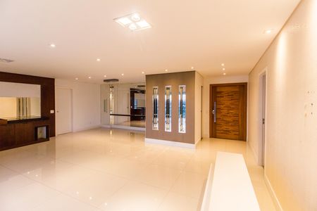 Sala  de casa para alugar com 1 quarto, 202m² em Tamboré, Santana de Parnaíba