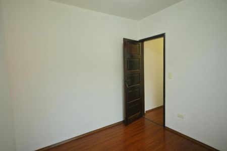 Casa à venda com 133m², 3 quartos e 2 vagasQuarto 2 
