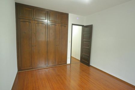 Casa à venda com 133m², 3 quartos e 2 vagasSuíte 
